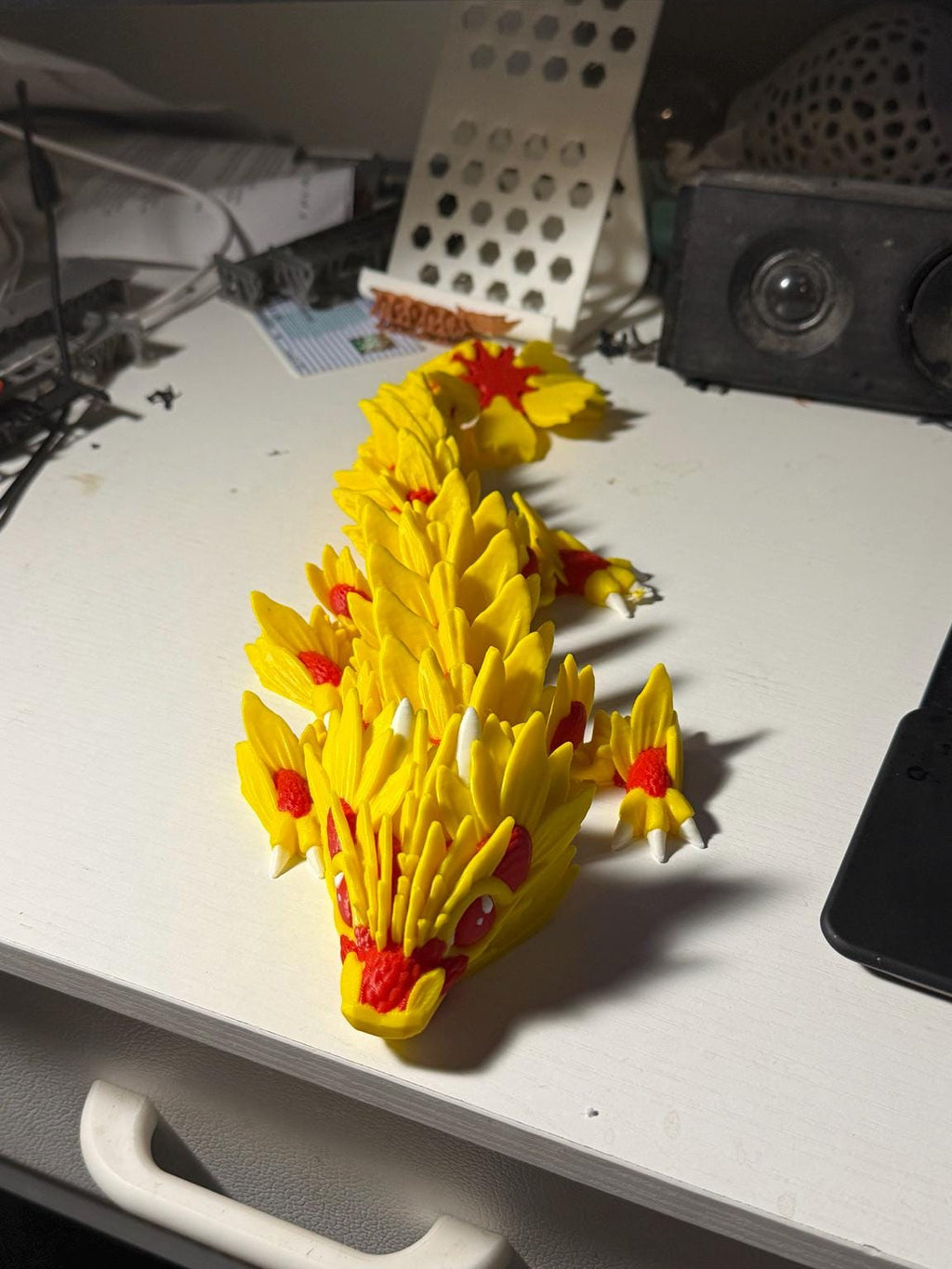 Sunflower Dragon Articulated 3D Print – Flexible Flower Dragon Toy – Yellow Dragon Desk Decor – Gift for Her – Spring Easter Dragon