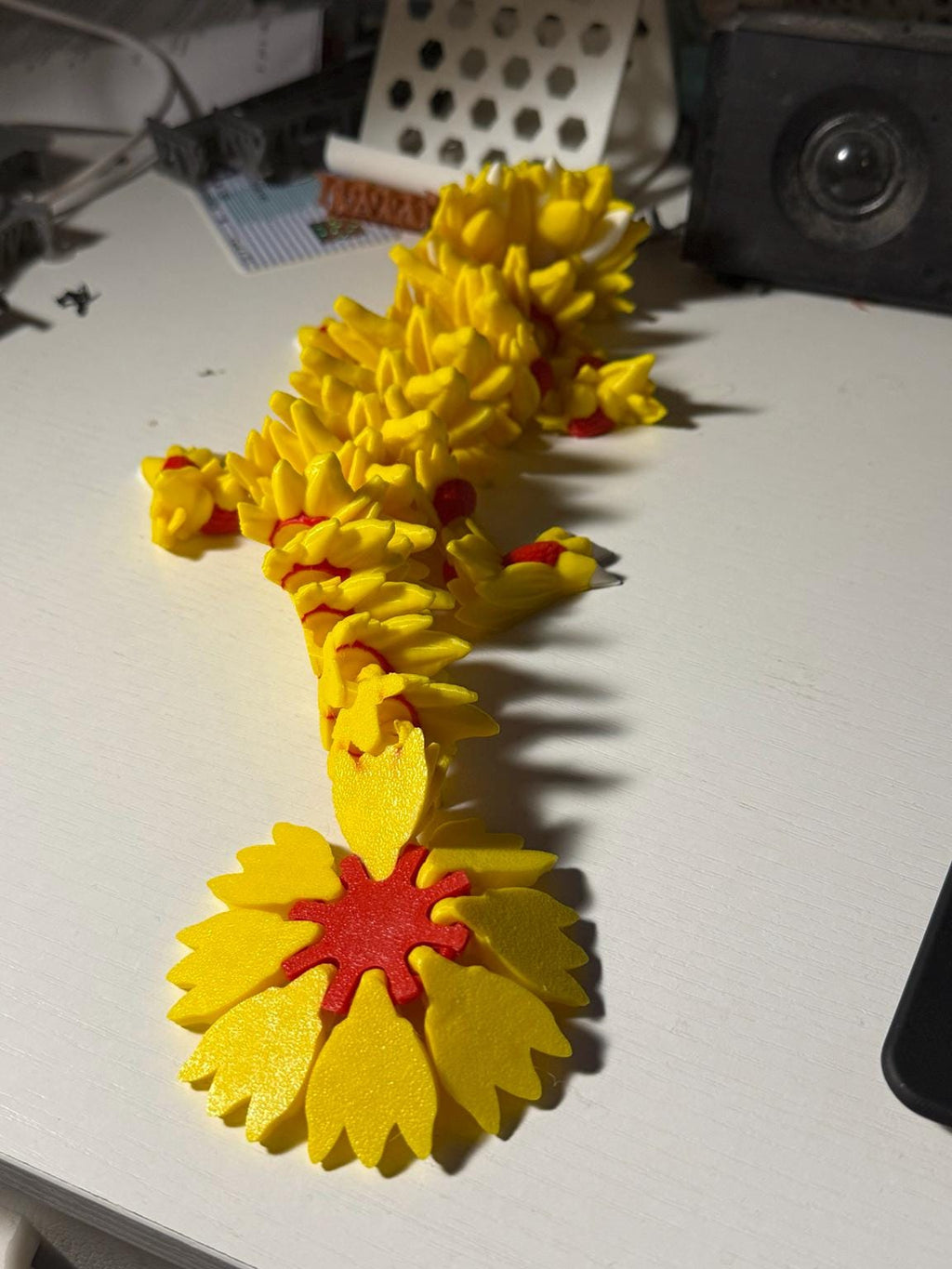 Sunflower Dragon Articulated 3D Print – Flexible Flower Dragon Toy – Yellow Dragon Desk Decor – Gift for Her – Spring Easter Dragon