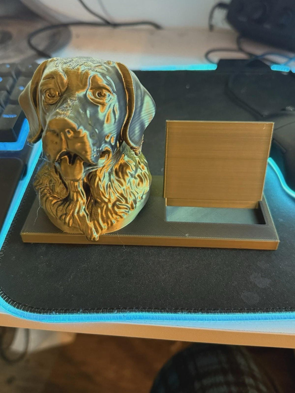 3-D Printed Labrador Business Card Holder