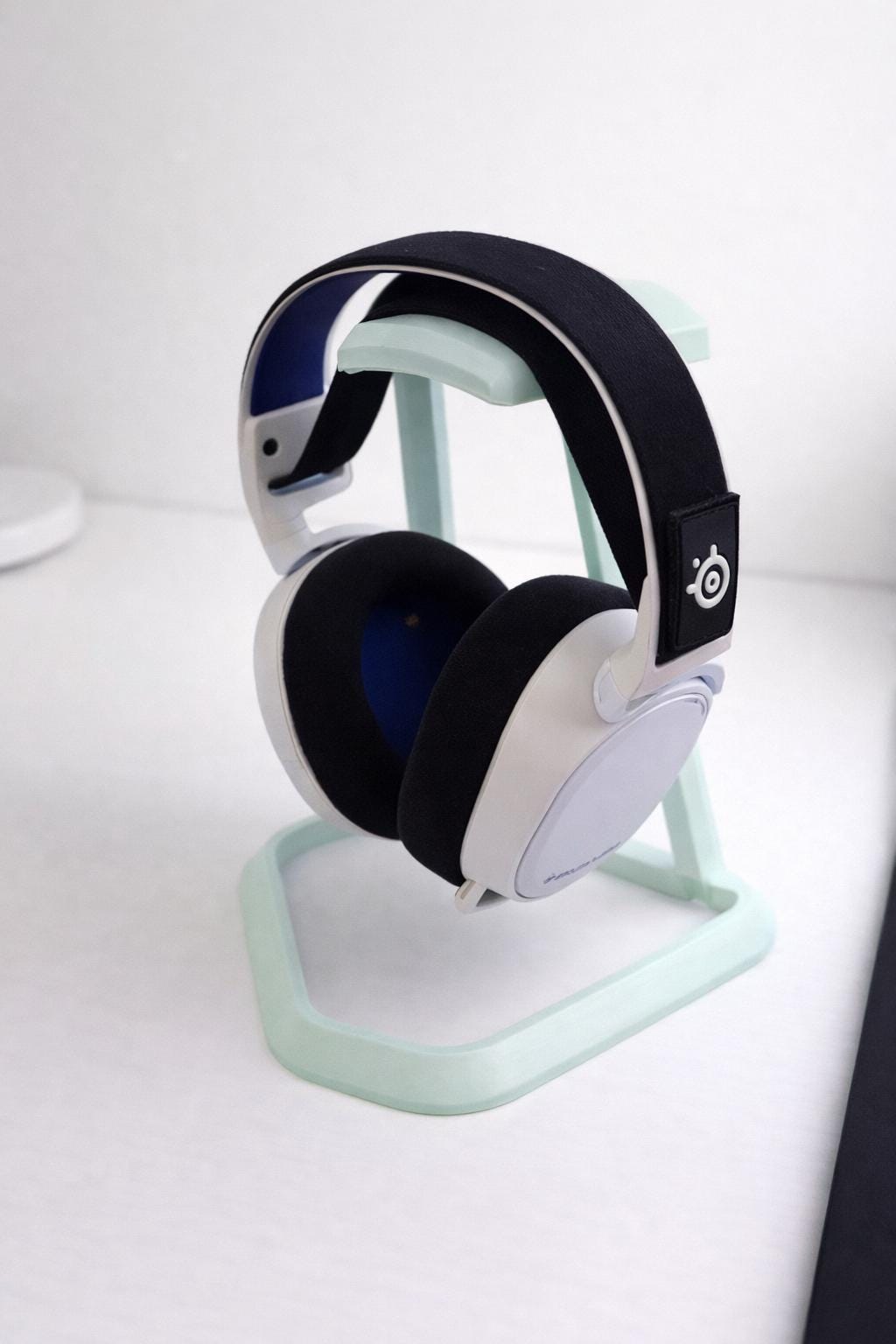Headphone Stand | Gaming Headset Holder | Minimalist Desk Organizer