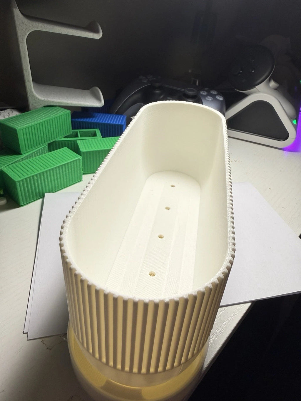 Modern Self-Draining Planter Pot — 3D Printed Indoor Plant Pot for Home Décor