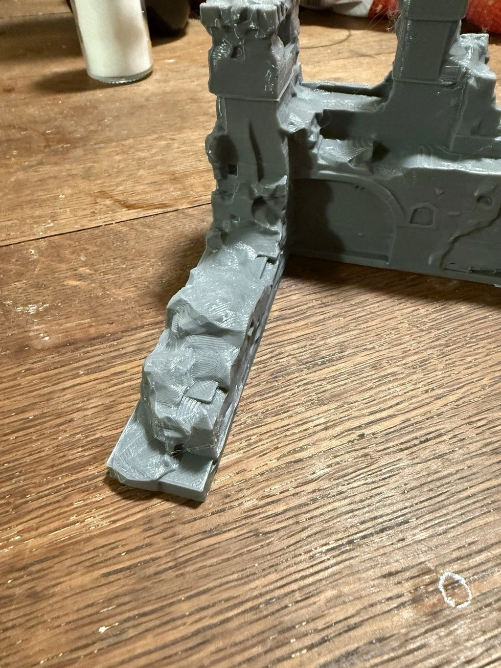 3D Printed Ruined Stone Wall Terrain — 32mm DnD & Wargame Miniature Scenery